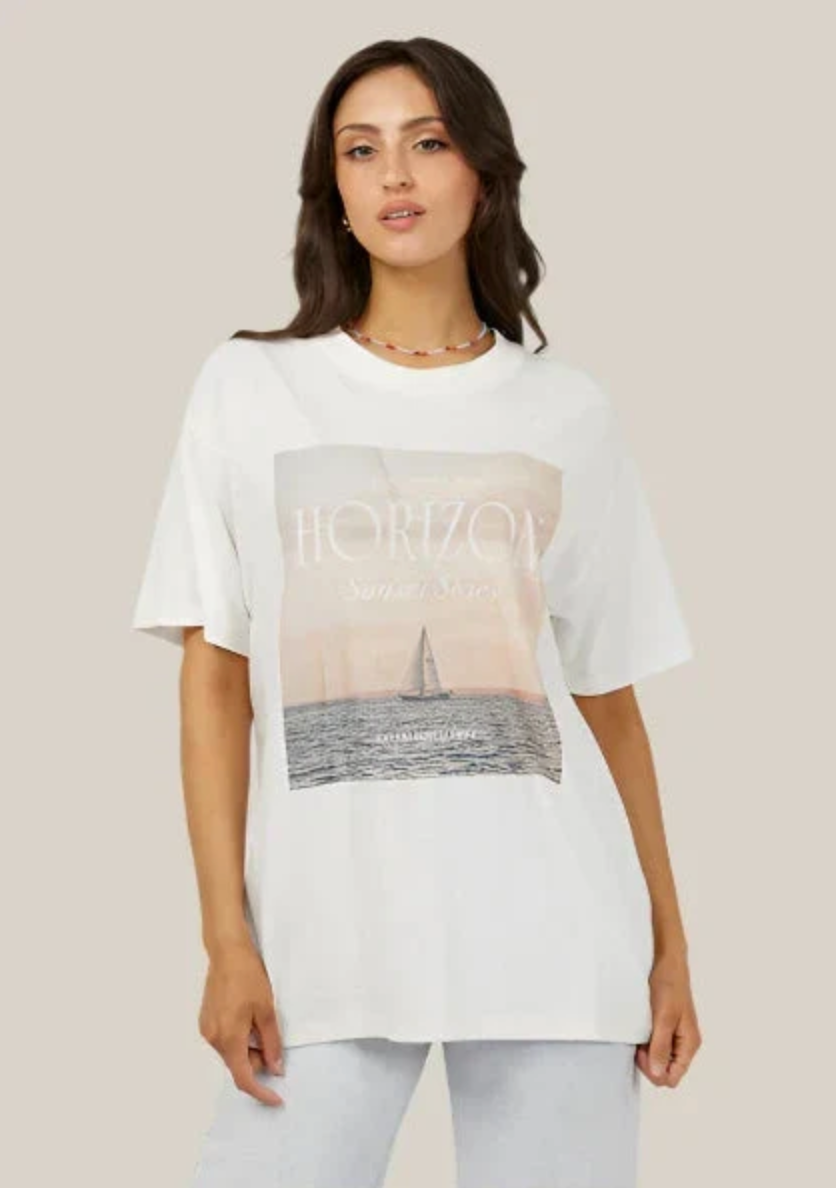 HORIZON OVERSIZED TEE