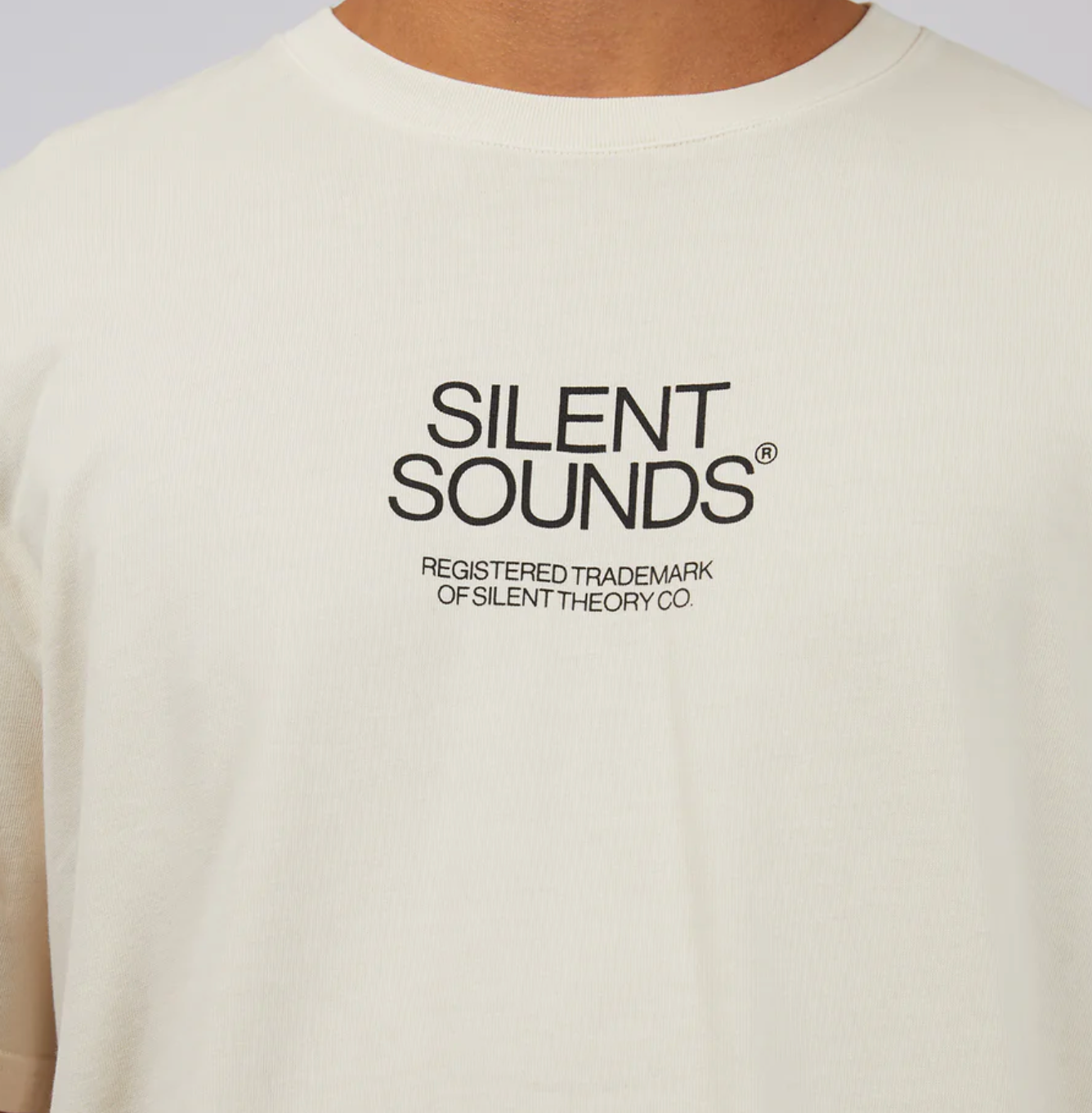 SOUND WAVES TEE