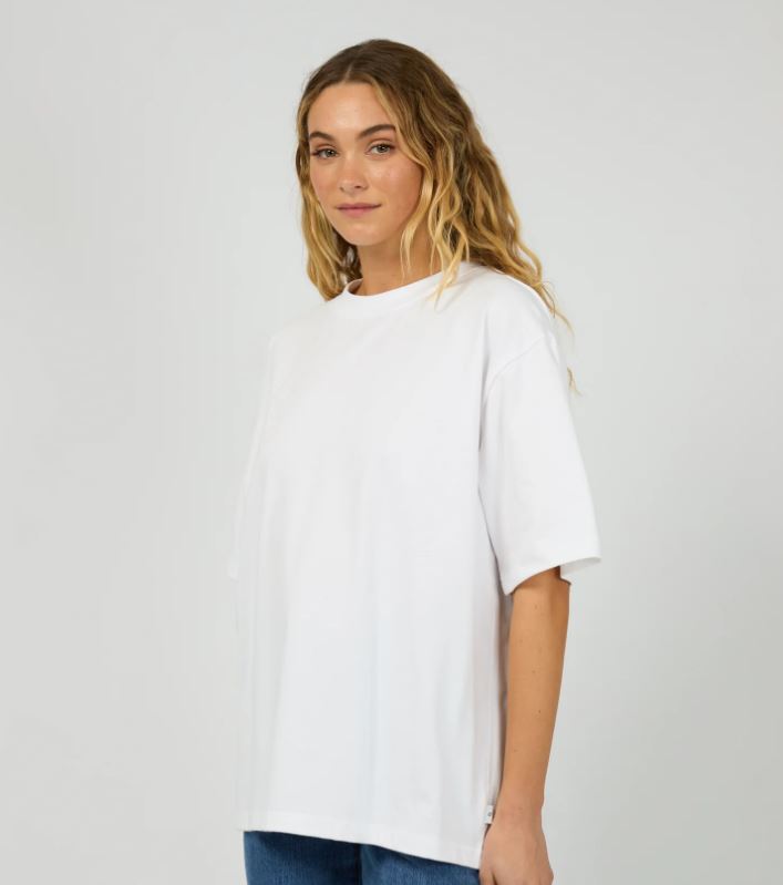 CORE OVERSIZED TEE